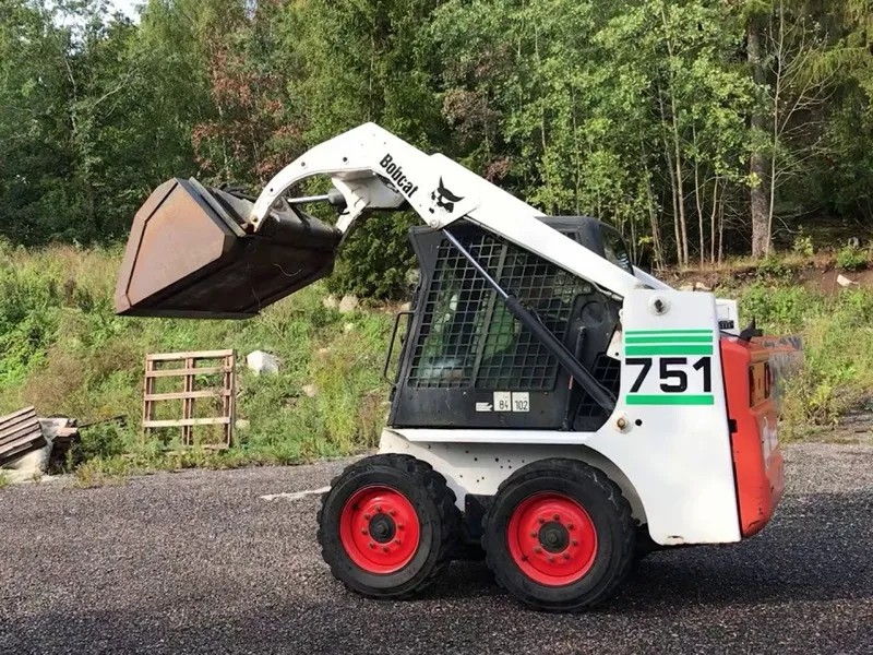 Bobcat 751