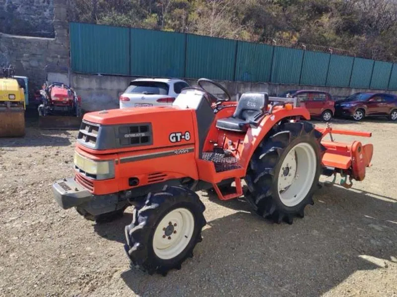 Kubota GT8