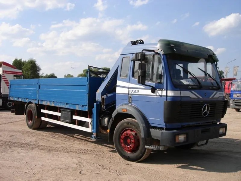 Mercedes-Benz 1722