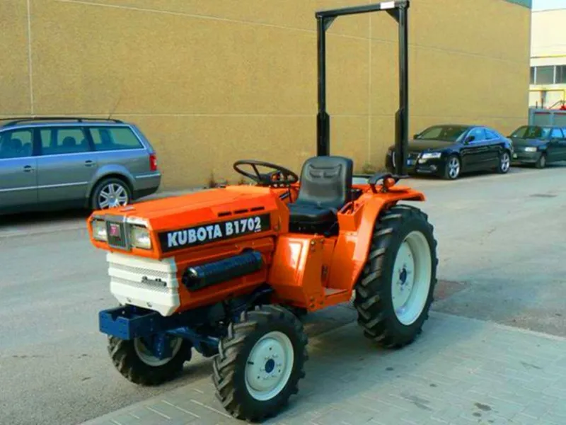 Kubota B1702-M