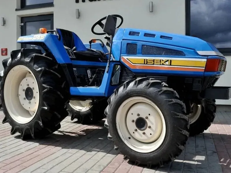 Iseki TU245