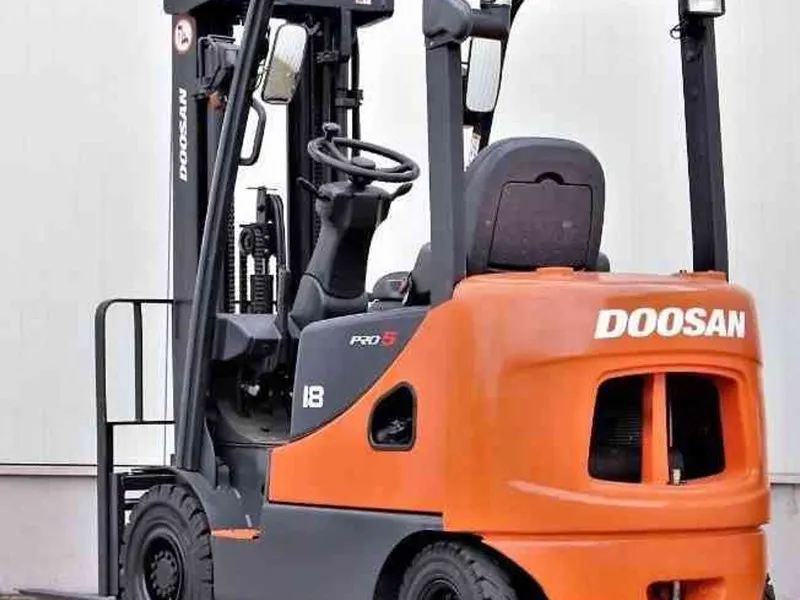 Doosan D18