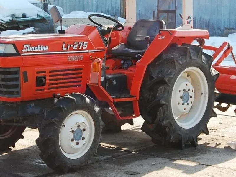 Kubota L1-275