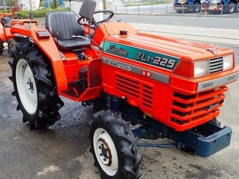 Kubota L1-225D