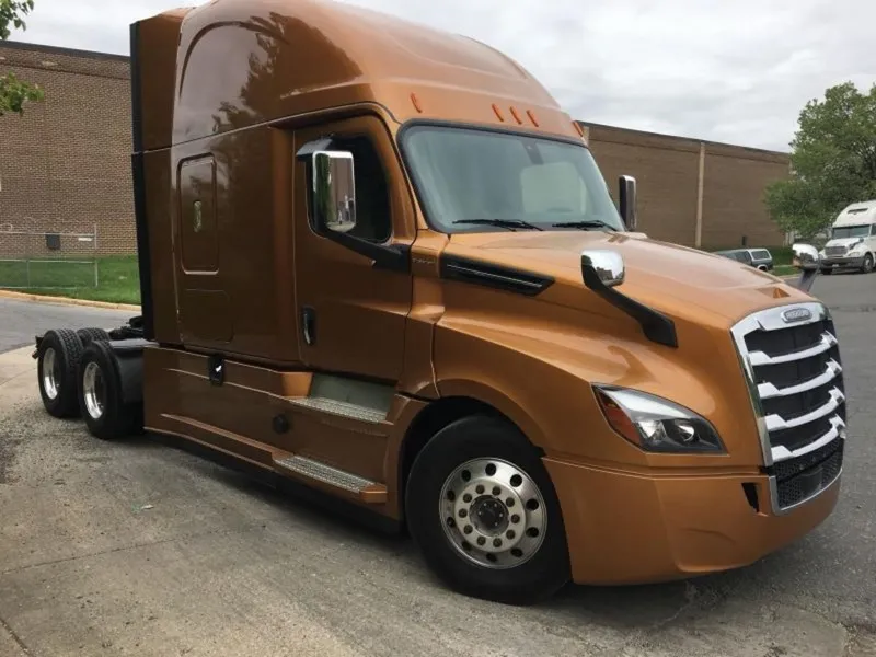 Freightliner CASCADIA