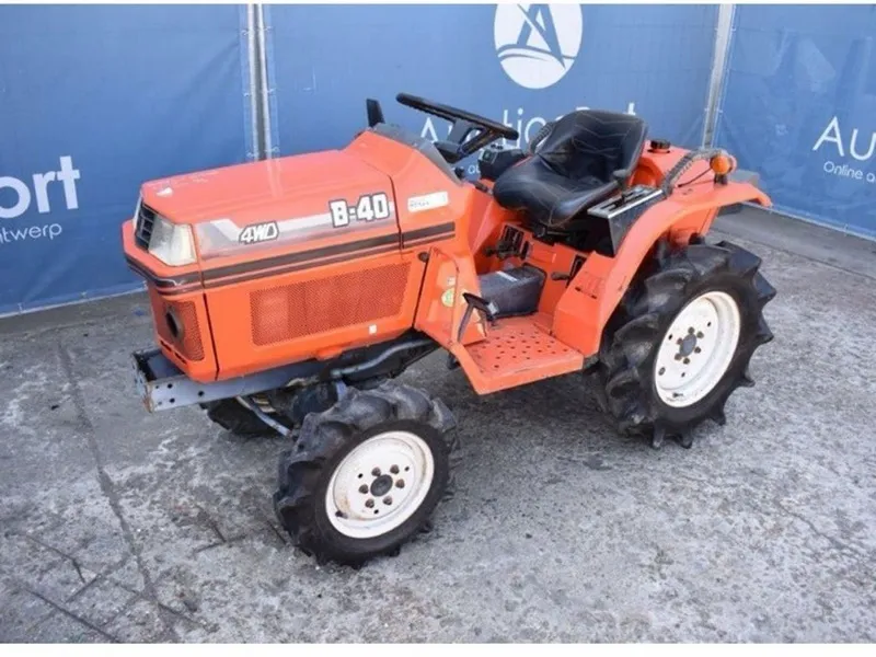 Kubota B40