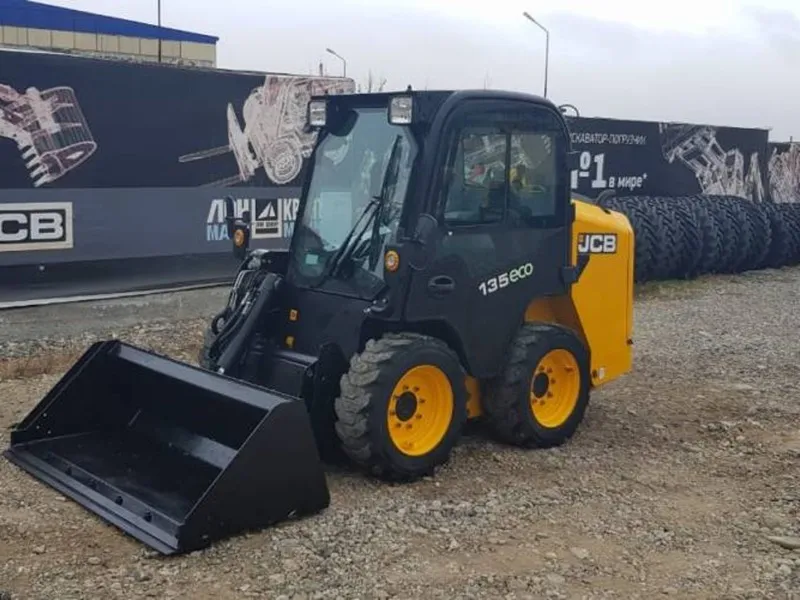JCB 135
