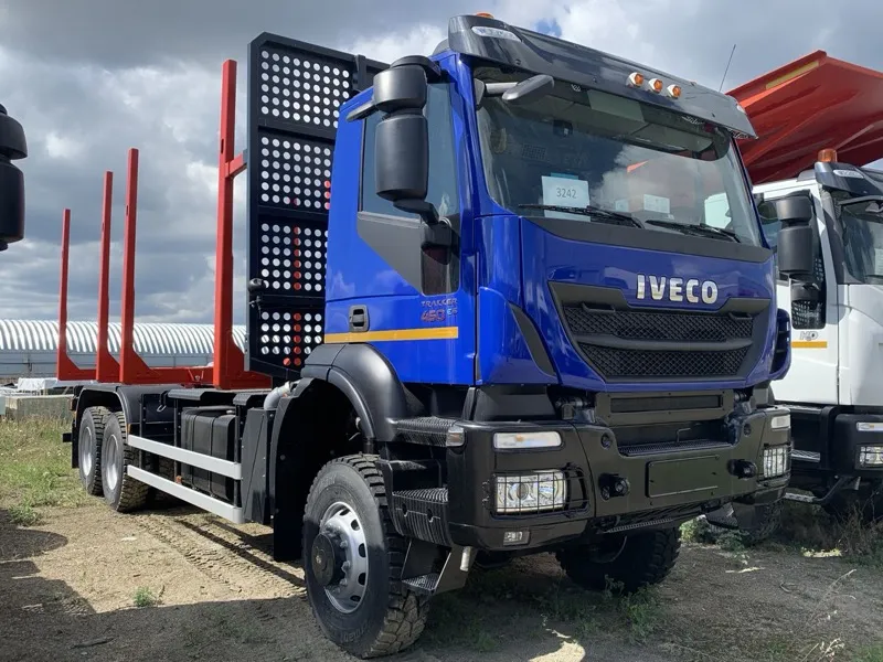IVECO TRAKKER
