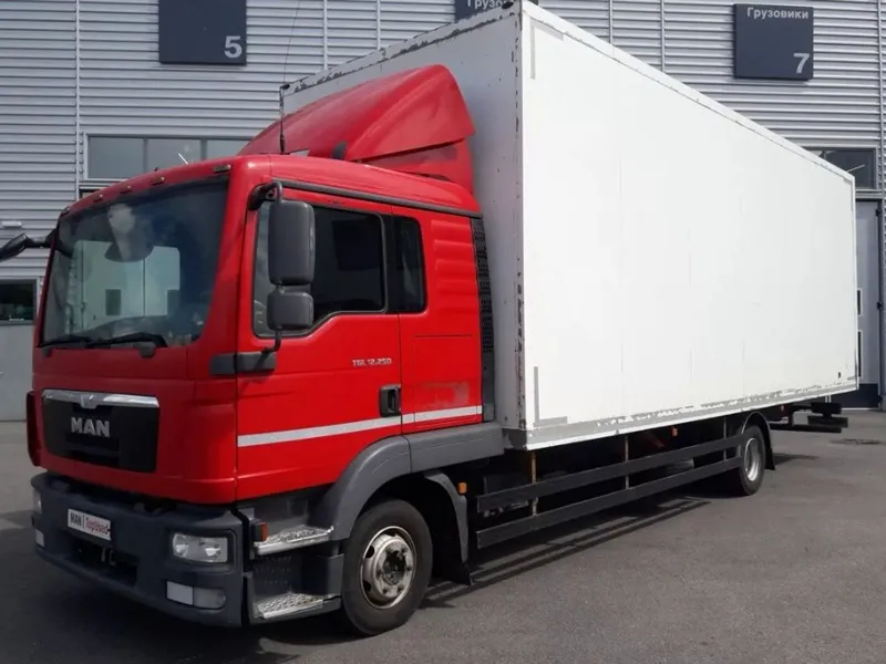 MAN M2000