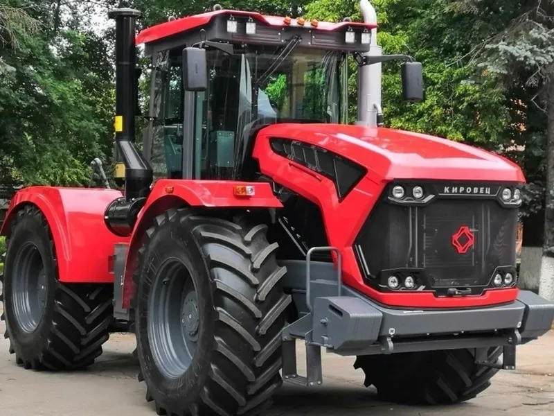 Кировец K-735