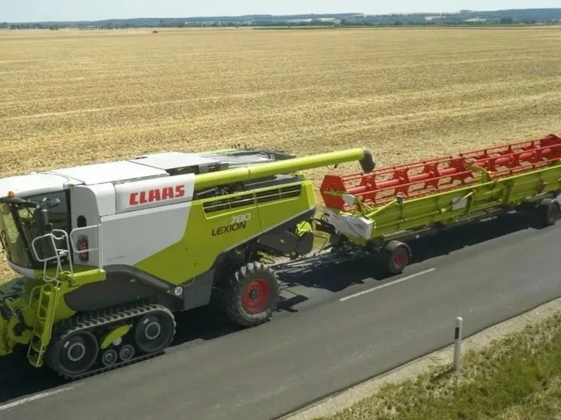 Claas LEXION