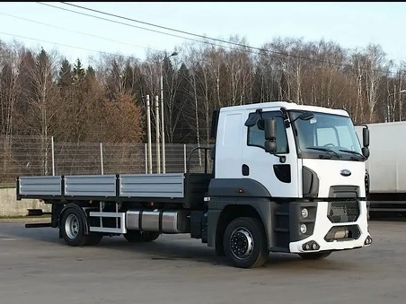 Ford CARGO