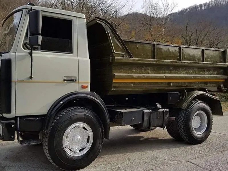 МАЗ 5551