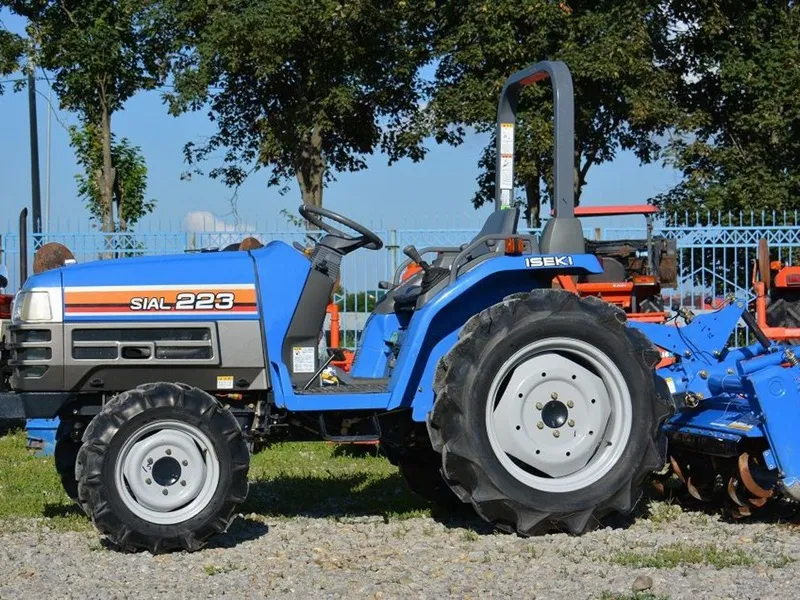 Iseki SIAL 223