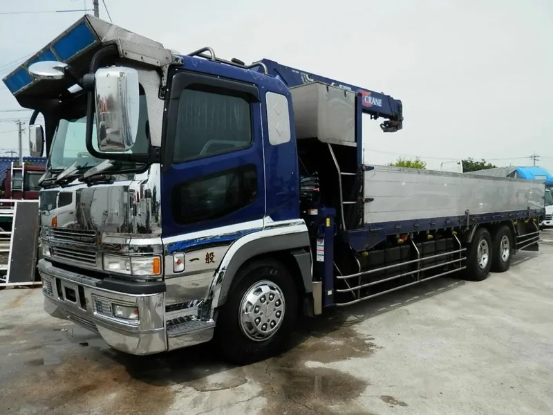 Mitsubishi Fuso SUPER GREAT